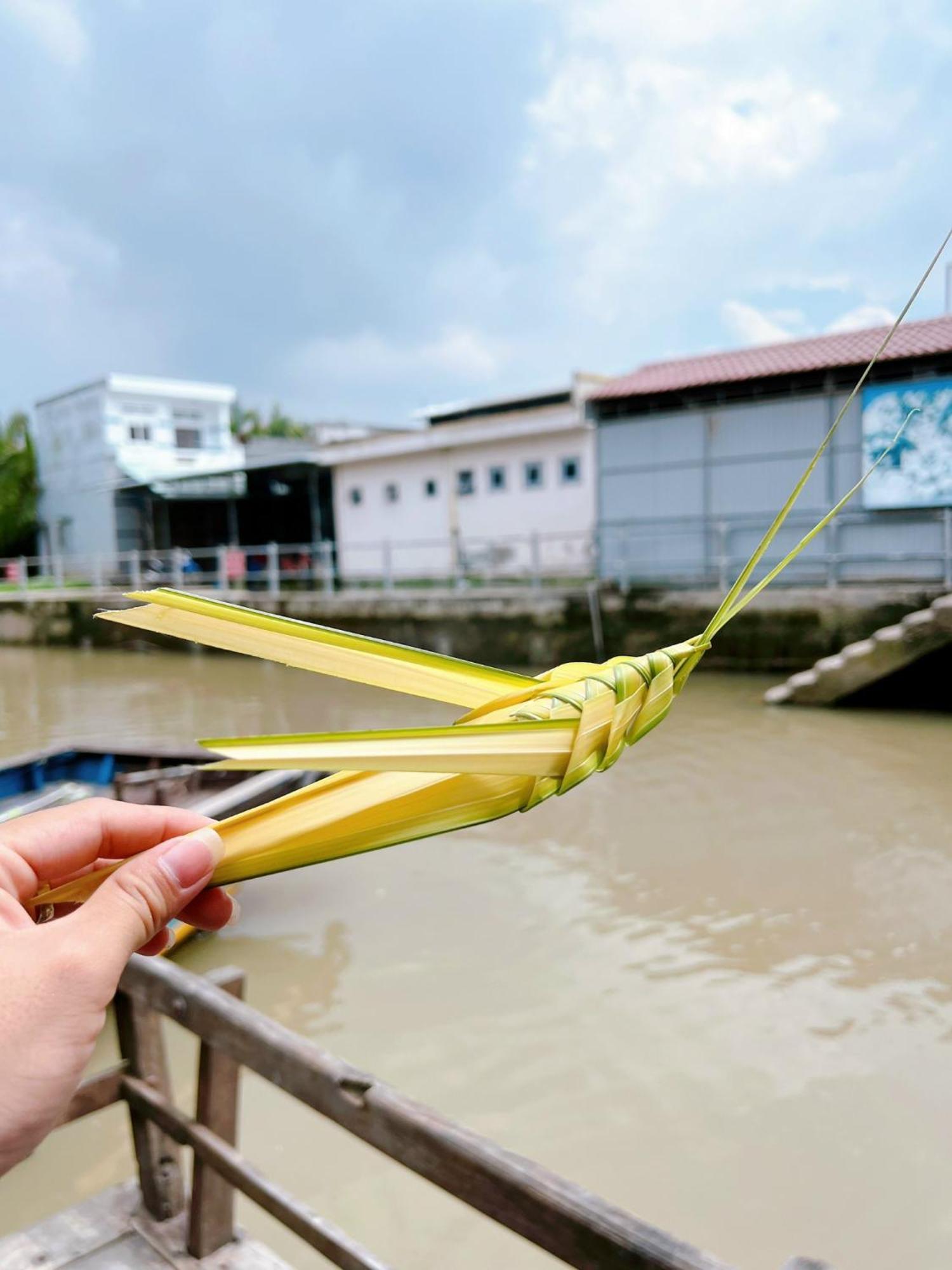 Hide Away Bungalows In Ben Tre City Exterior foto